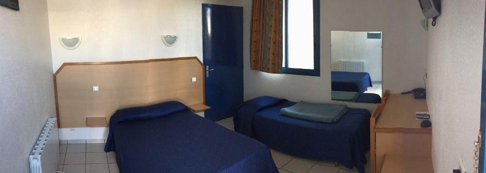 Hotel Le Laury'S Onet-le-Chateau Экстерьер фото