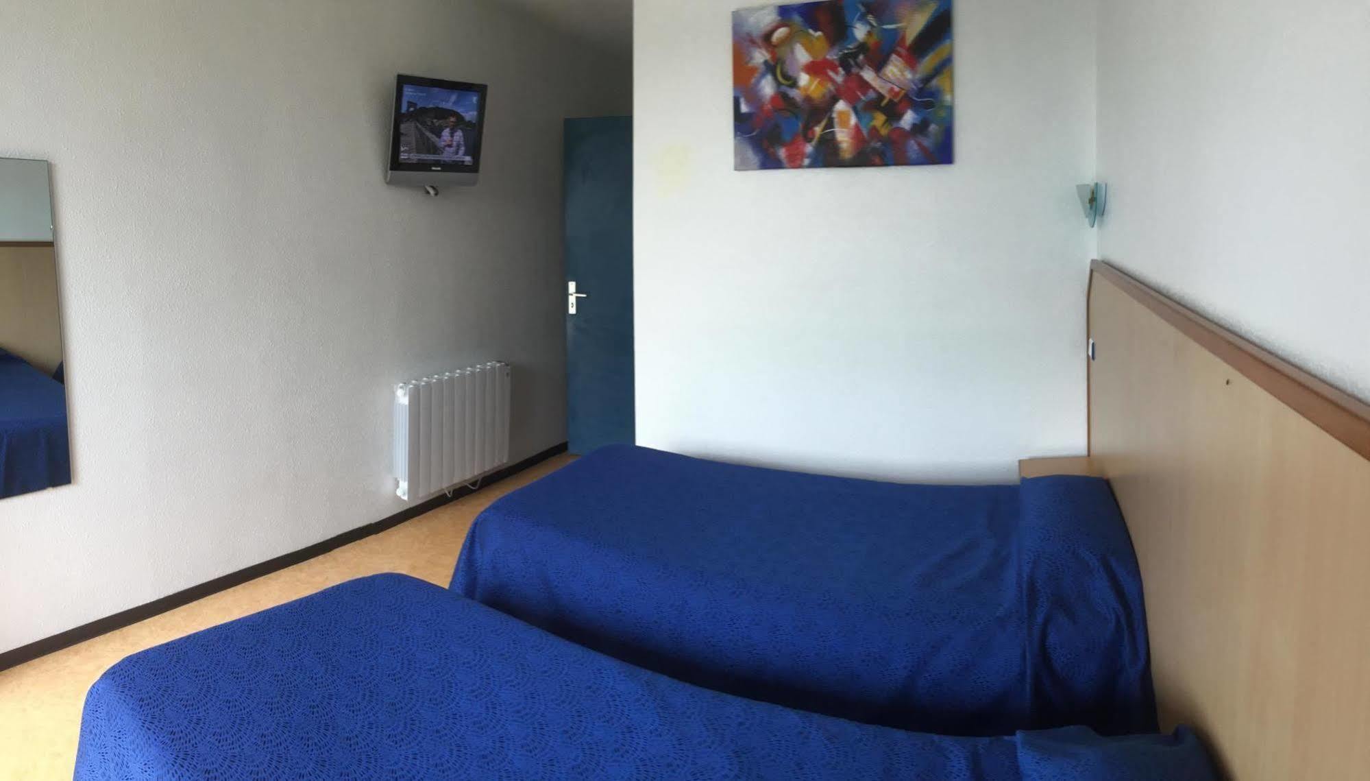 Hotel Le Laury'S Onet-le-Chateau Экстерьер фото